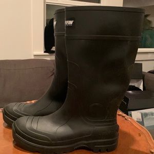 Baffin CSA rain boots